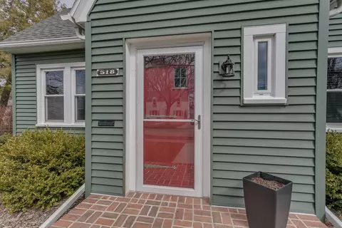 518 E Grant St, Appleton, WI 54911 photo 2