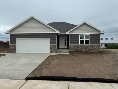 4590 Marla Ln, Green Bay, WI 54313