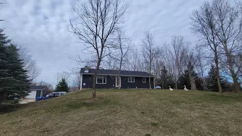 w4820 Krueger Road, Black Creek, WI 54106