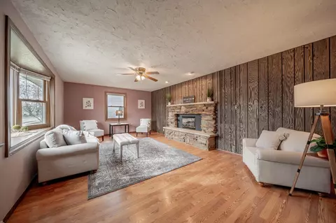 Living - 1727 N Ullman St, Appleton, WI 54911 photo 1 of 4