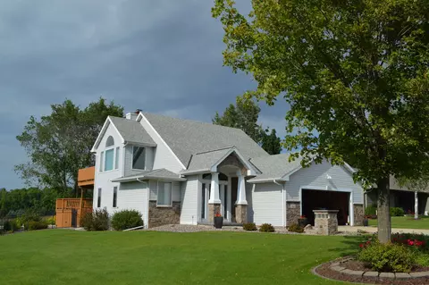 3637 Van Laanen Rd, Green Bay, WI 54311