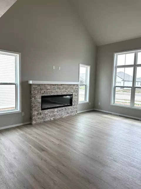 W6528 E Steamboat Lane, Appleton, WI 54915 photo 4