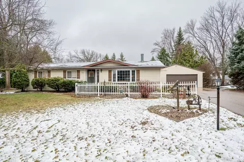 w6161 Pilgrim Street, Appleton, WI 54914