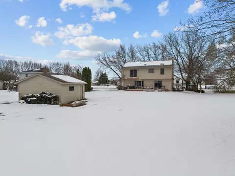 Exterior - w5670 Vans Road, Appleton, WI 54915 photo 21 of 22