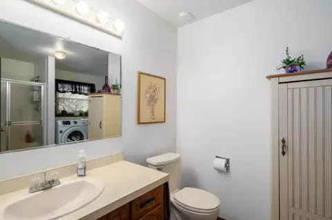 Bath - 25 W Sioux Dr, Appleton, WI 54911 photo 2 of 2