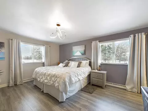Bedroom - 4 Meadowbrook Ct, Appleton, WI 54914 photo 5 of 6