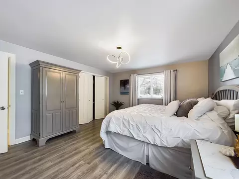 Bedroom - 4 Meadowbrook Ct, Appleton, WI 54914 photo 6 of 6