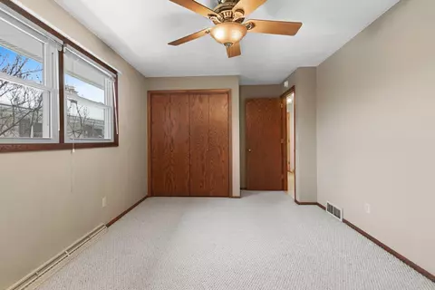 Bedroom - 1006 W Taylor St, Appleton, WI 54914 photo 2 of 3