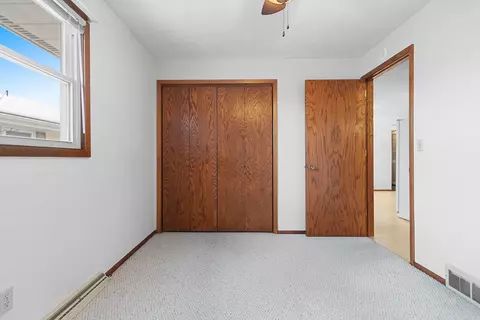 Bedroom - 1006 W Taylor St, Appleton, WI 54914 photo 3 of 3