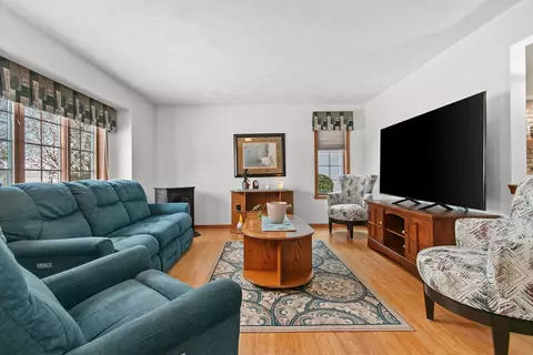 3031 E Meadowlark Ln, Appleton, WI 54915 photo 7