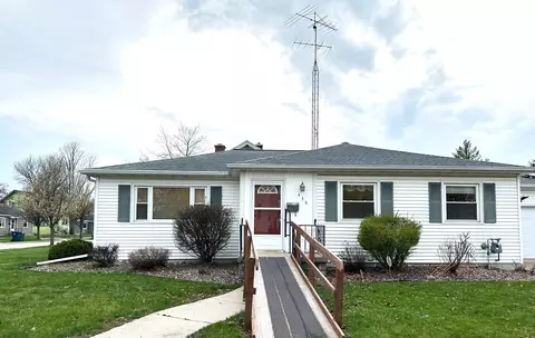 436 Mohawk Ave, Fond Du Lac, WI 54935