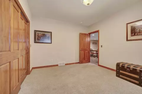 3920 E Benvalley Dr, Appleton, WI 54913 photo 34