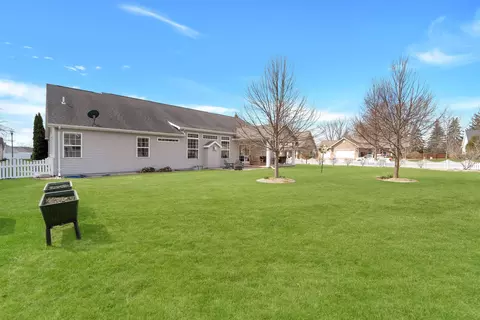 3920 E Benvalley Dr, Appleton, WI 54913 photo 36
