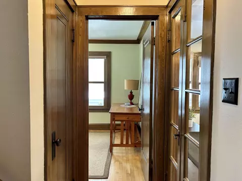 Entry Way - 121 E Roosevelt St, Appleton, WI 54911 photo 1 of 2