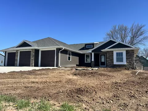 3398 Kelsea Way, Oshkosh, WI 54904