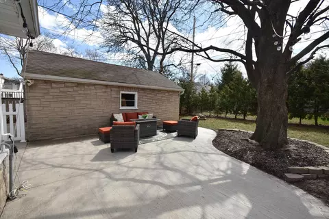 315 E Frances St, Appleton, WI 54911 photo 31