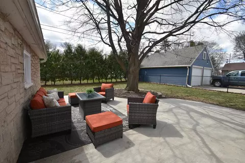 315 E Frances St, Appleton, WI 54911 photo 30