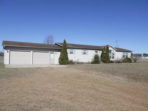 n4827 Willow Creek Road, Shawano, WI 54166