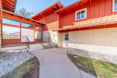 3160 Justin Ct # A, Appleton, WI 54914