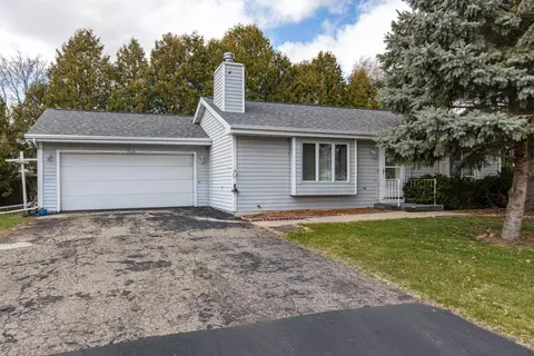 648 Ida St, Menasha, WI 54952