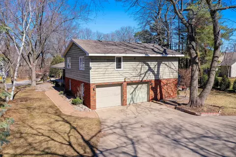1730 Palisades Dr, Appleton, WI 54915 photo 4