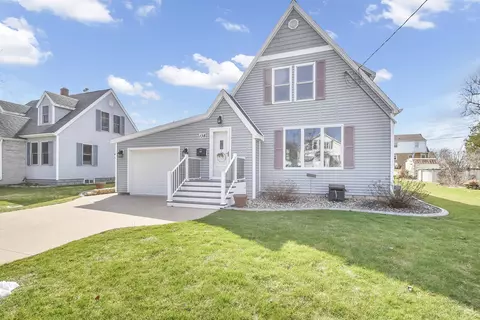 138 S Willow St, Kimberly, WI 54136