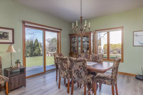 2925 E Fallcreek Ln, Appleton, WI 54914 photo 17