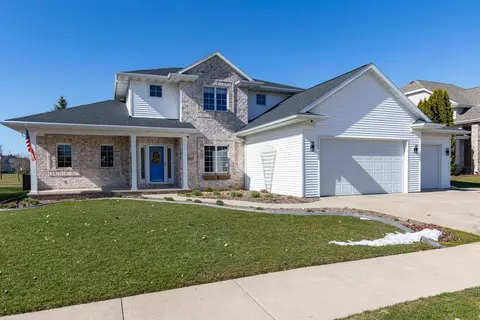 2925 E Fallcreek Ln, Appleton, WI 54914 photo 2