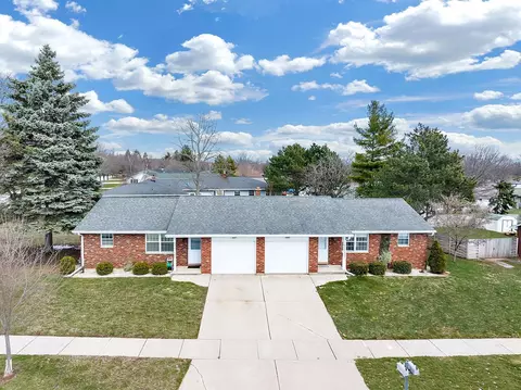 1847 St Agnes Dr, Green Bay, WI 54304