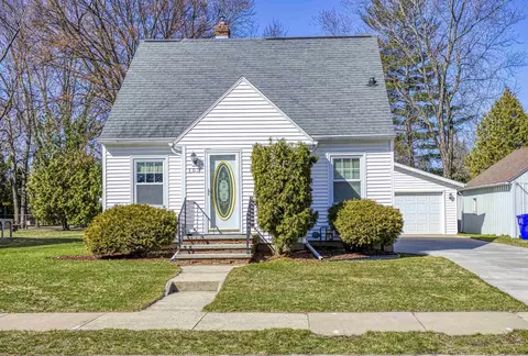153 S Weimar St, Appleton, WI 54915