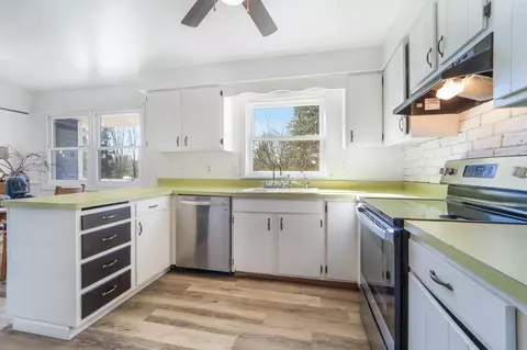 w3815 Highview Drive, Appleton, WI 54913 photo 9