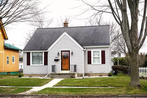 606 Vliet St, Kewaunee, WI 54216