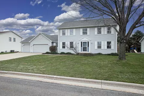 1585 Citation Ln, Neenah, WI 54956
