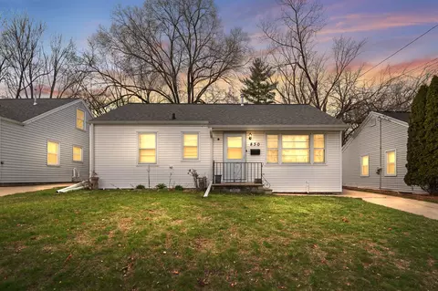 830 15th Ave, Green Bay, WI 54304