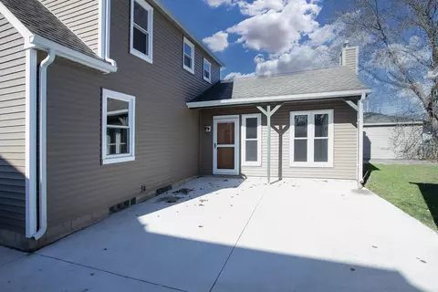 Exterior - 506 E Lindbergh St, Appleton, WI 54911 photo 5 of 10