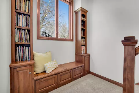Entry Way - 3116 E Canvasback Ln, Appleton, WI 54913 photo 7 of 9