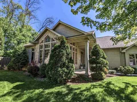 3116 E Canvasback Ln, Appleton, WI 54913