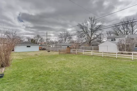 Exterior - 419 E Pershing St, Appleton, WI 54911 photo 9 of 11