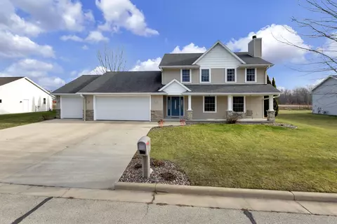 148 Winchester Dr, Seymour, WI 54165