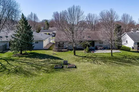 View/Area - 1338 W Weiland Ln, Appleton, WI 54914 photo 1 of 1