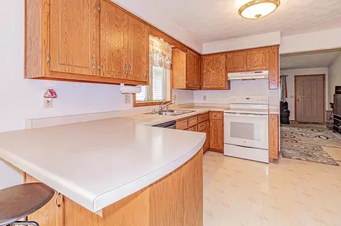 Kitchen - 1338 W Weiland Ln, Appleton, WI 54914 photo 1 of 5