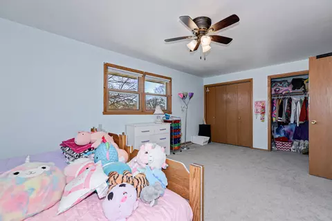 Bedroom - 913 E Pershing St, Appleton, WI 54911 photo 5 of 8