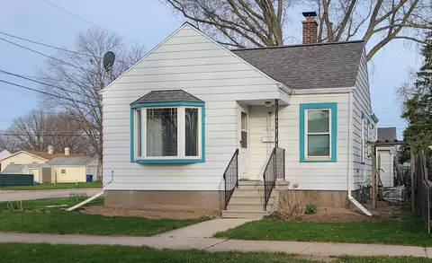 1316 Wirtz Ave, Green Bay, WI 54304