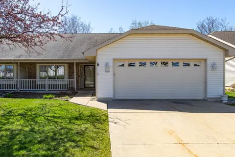 2295 Patriot Ln, Oshkosh, WI 54904