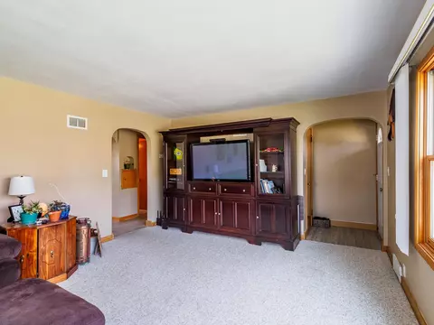 339 High St, Wrightstown, WI 54180 photo 7