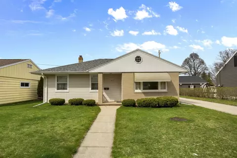518 E Byrd St, Appleton, WI 54911 photo 2