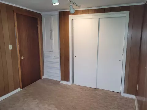 1906 N Oneida St, Appleton, WI 54911 photo 8