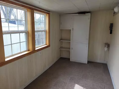 1906 N Oneida St, Appleton, WI 54911 photo 12