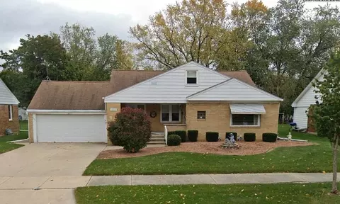 835 Meacham St, Green Bay, WI 54304