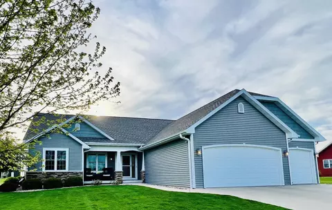 n6018 Wild West Lane, Fond Du Lac, WI 54935